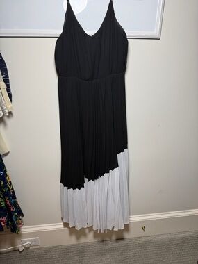 Nanette Lepore Black and White Pleated Midi Dress